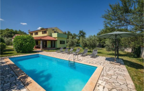 Amazing home in Pavicini w/ Outdoor swimming pool, WiFi and 4 Bedrooms